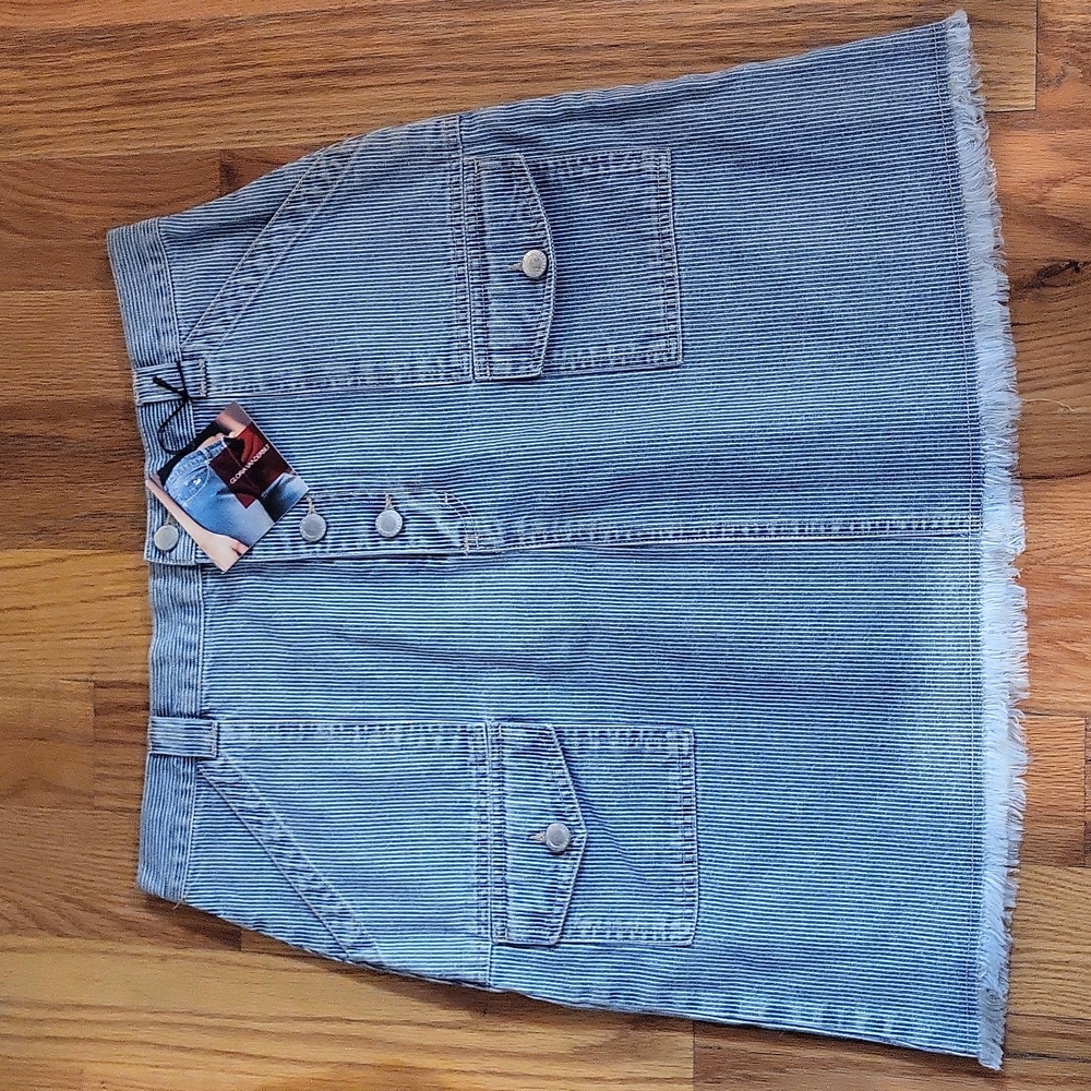 NWT Gloria Vanderbilt denim pin stripped skirt size 14